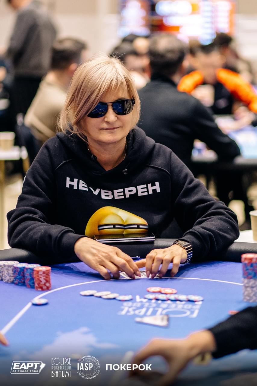 EAPT Batumi poker player portrait with sunglasses